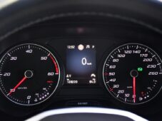 Seat Ateca 2.0TDi DSG ACC NAVI CARPLAY - 32