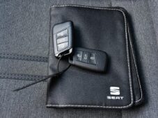 Seat Ateca 2.0TDi DSG ACC NAVI CARPLAY - 35