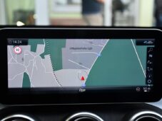 Mercedes-Benz Třídy C 300de HUD VZDUCH KERAMIKA PANO - 29