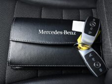 Mercedes-Benz Třídy C 300de HUD VZDUCH KERAMIKA PANO - 46