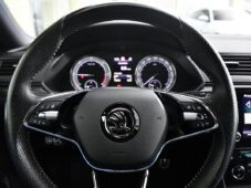 Škoda Superb 2.0TDi SPORTLINE ACC TAŽNÉ 1M - 27