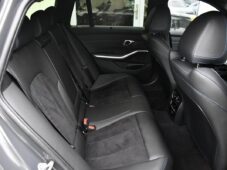 BMW Řada 3 320d xD MSPORT PANO NTOP 1M ČR - 15