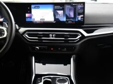 BMW Řada 3 320d xD MSPORT PANO NTOP 1M ČR - 22