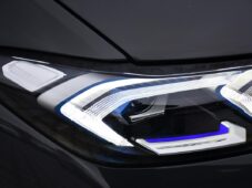 BMW Řada 3 320d xD MSPORT PANO NTOP 1M ČR - 56