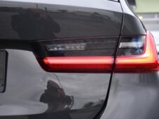 BMW Řada 3 320d xD MSPORT PANO NTOP 1M ČR - 58