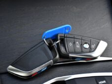 BMW Řada 4 420d xD M-SPORT HK TAŽNÉ 1M ČR - 43