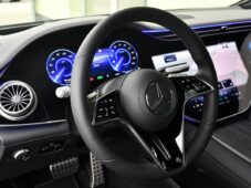 Mercedes-Benz EQS 580 4M AMG HYPERSCREEN 99%SoH - 14