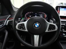 BMW Řada 5 530d xD M-SPORT LASER 2xPNEU - 26