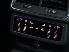 Audi A6 55TFSIe Q S-LINE 5L-ZÁRUKA 1M - 21