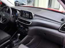 Hyundai Tucson 1.6 CRDi ICEBREAKER TAŽNÉ ČR - 16