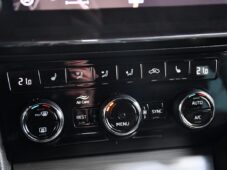 Škoda Superb 2.0TDi STYLE DSG ACC ČR - 25