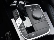 BMW Řada 2 218d M-SPORT ČR 1M - 24
