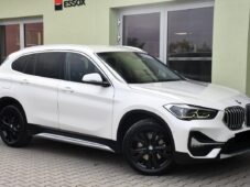 BMW X1 xDrive20D - 1