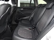 BMW X1 xDrive20D - 16
