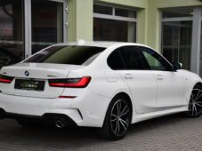 BMW Řada 3 320d xD M-SPORT ČR - 3