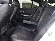 BMW Řada 3 320d xD M-SPORT ČR - 19