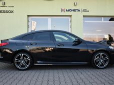 BMW Řada 2 218d M-SPORT HUD 1M ČR - 11