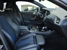 BMW Řada 2 218d M-SPORT HUD 1M ČR - 16