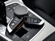 BMW Řada 4 420xD M-SPORT TAŽNÉ ČR 1.MAJ - 36