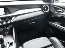 Alfa Romeo Stelvio VELOCE Q4 1M ZÁRUKA - 6