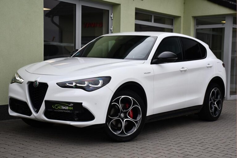 Alfa Romeo Stelvio VELOCE Q4 1M ZÁRUKA - 1