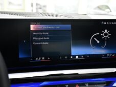 BMW i5 xDrive40 MSPORT B&W HUD TAŽNÉ - 32