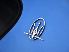 Maserati GranTurismo SPORT 4.7 V8 MC CARBON ČR - 36