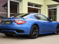 Maserati GranTurismo SPORT 4.7 V8 MC CARBON ČR - 3