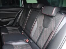 Škoda Octavia RS 2.0TDi 4X4 DSG 5LZÁRUKA 1.M - 19