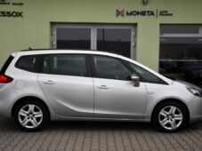 Opel Zafira TOURER 1.4T PO ROZVODECH 7MÍST - 11