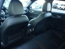 Alfa Romeo Giulia 2.0Turbo206kW AT8-Q4 Veloce - 17