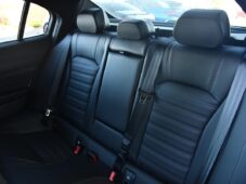 Alfa Romeo Giulia 2.0Turbo206kW AT8-Q4 Veloce - 19