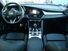 Alfa Romeo Giulia 2.0Turbo206kW AT8-Q4 Veloce - 20