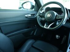 Alfa Romeo Giulia 2.0Turbo206kW AT8-Q4 Veloce - 21