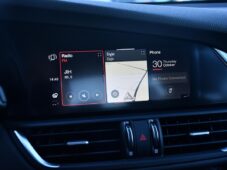 Alfa Romeo Giulia 2.0Turbo206kW AT8-Q4 Veloce - 30