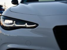 Alfa Romeo Giulia 2.0Turbo206kW AT8-Q4 Veloce - 50