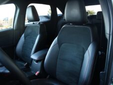 Ford Kuga 2.5 HEV AWD ST-Line ČR ZÁRUKA - 10