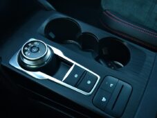 Ford Kuga 2.5 HEV AWD ST-Line ČR ZÁRUKA - 34