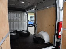 Peugeot Boxer 2.2HDI 140 3300 L2H2 ČR 1.MAJ - 36