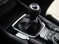 Mazda 3 G165/REVOLUTION TOP/SPORT/BOSE - 32