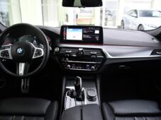 BMW Řada 5 530d xD M-SPORT LASER - 4