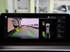 BMW Řada 5 530d xD M-SPORT LASER - 36