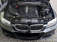 BMW Řada 3 330d xDrive M-PAKET PANO A/T - 36