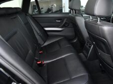 BMW Řada 3 330d xDrive M-PAKET PANO A/T - 20