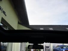 BMW Řada 3 330d xDrive M-PAKET PANO A/T - 21