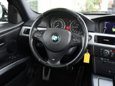 BMW Řada 3 330d xDrive M-PAKET PANO A/T - 5