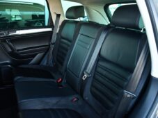 Volkswagen Touareg 3.0TDi V6 R-LINE 4M ACC TAŽNÉ - 18