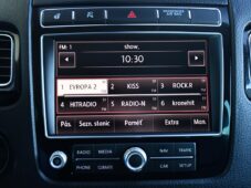 Volkswagen Touareg 3.0TDi V6 R-LINE 4M ACC TAŽNÉ - 30