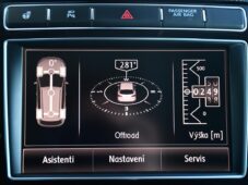 Volkswagen Touareg 3.0TDi V6 R-LINE 4M ACC TAŽNÉ - 32