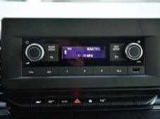 Renault Trafic 2.0dCi ČR - 22